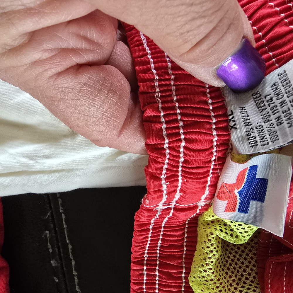 Red Lifeguard Apparel Set - Picture 2 of 16